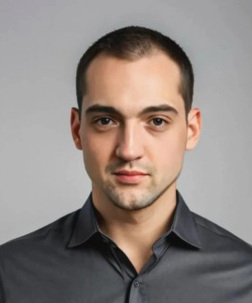 Тимур Морозов